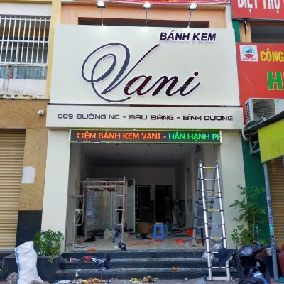 Bảng Hiệu Bánh Kem